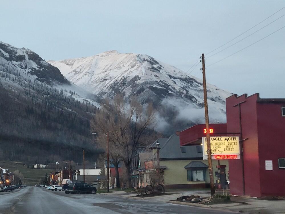 Triangle Motel photo 26