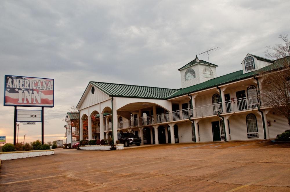 Americana Inn photo 1