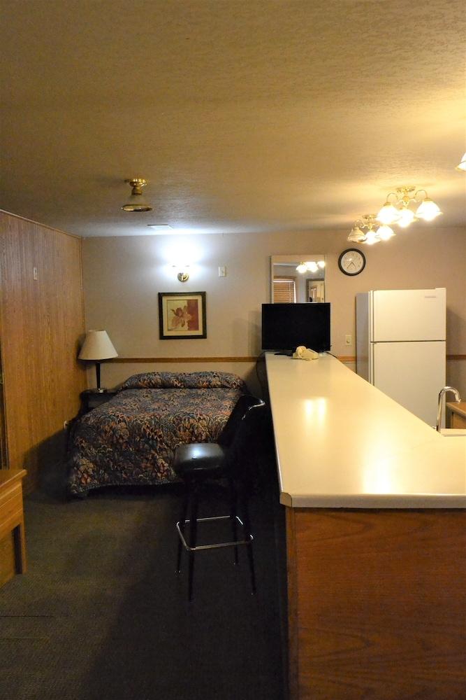 Innkeeper Motel photo 4