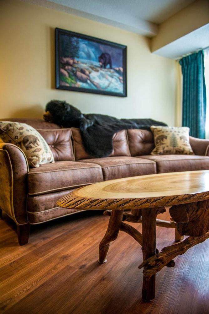 Black Bear Inn, an Ascend Collection Hotel photo 30