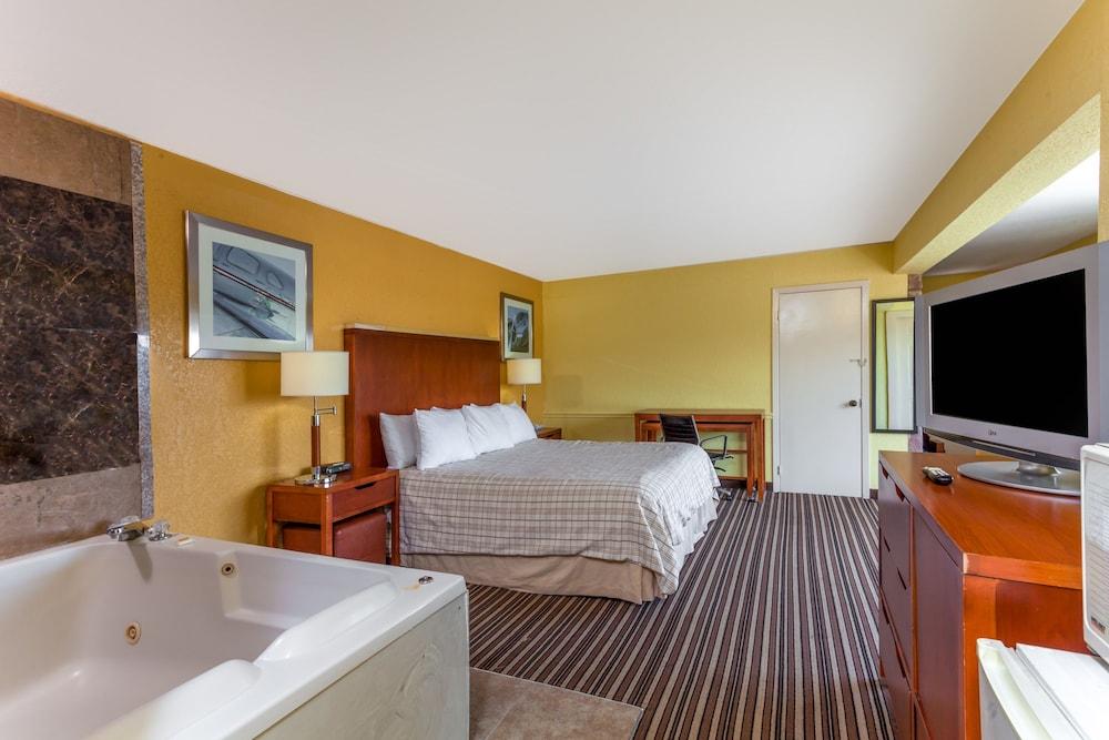 Lodge at Mill Creek photo 12