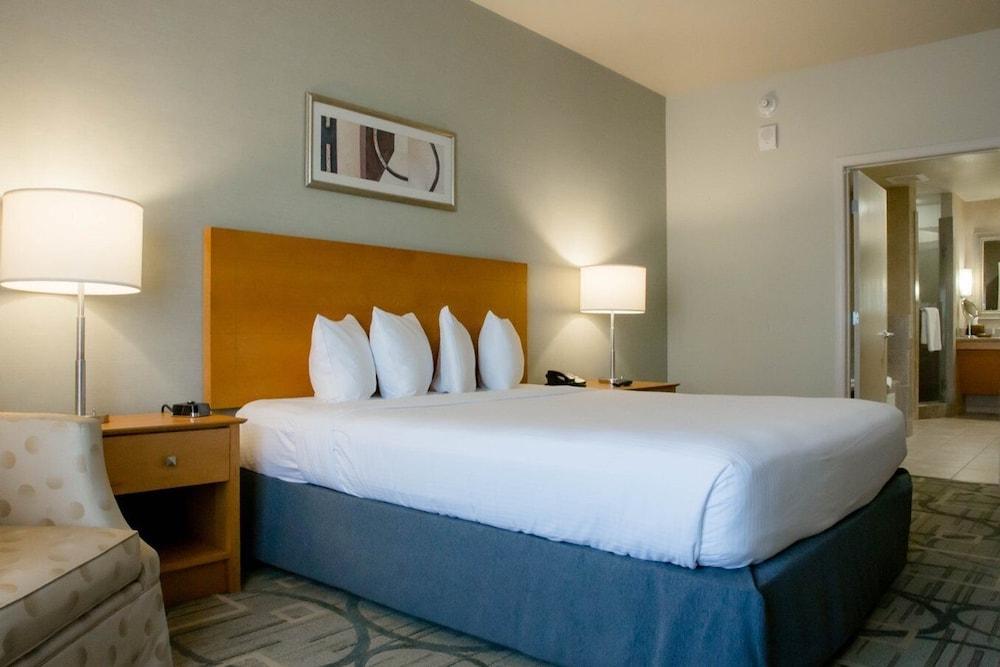 The Platinum Hotel photo 11