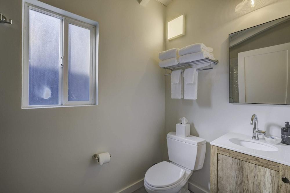 South Lake Chalet photo 55