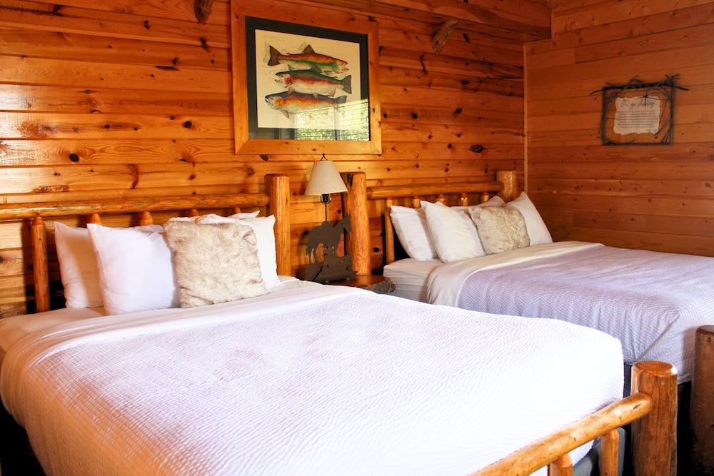 Anglers Lodge photo 32