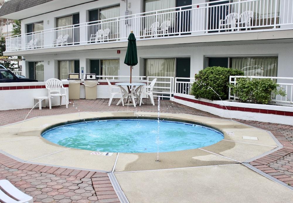 Impala Island Inn photo 21