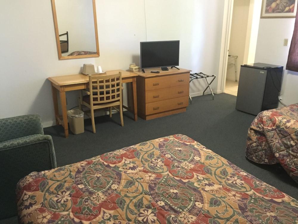 Travel Inn Of Sebring photo 3