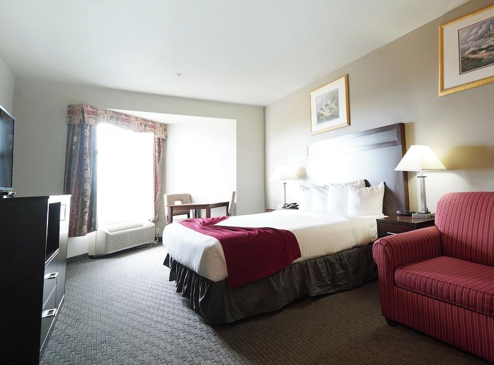 BayVue Hotel, Resort and Suites photo 37
