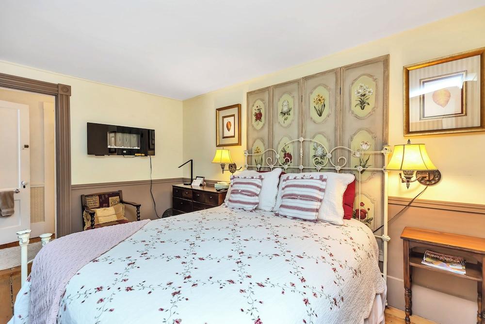 The Birchwood Inn photo 49