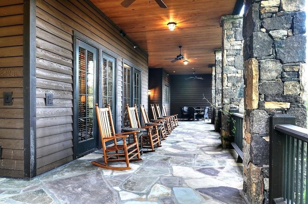 Bright's Creek Lodge photo 61