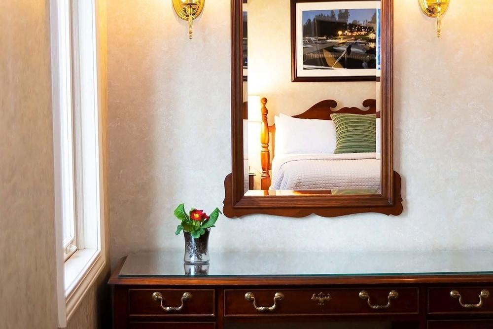 The Brewster Inn photo 24