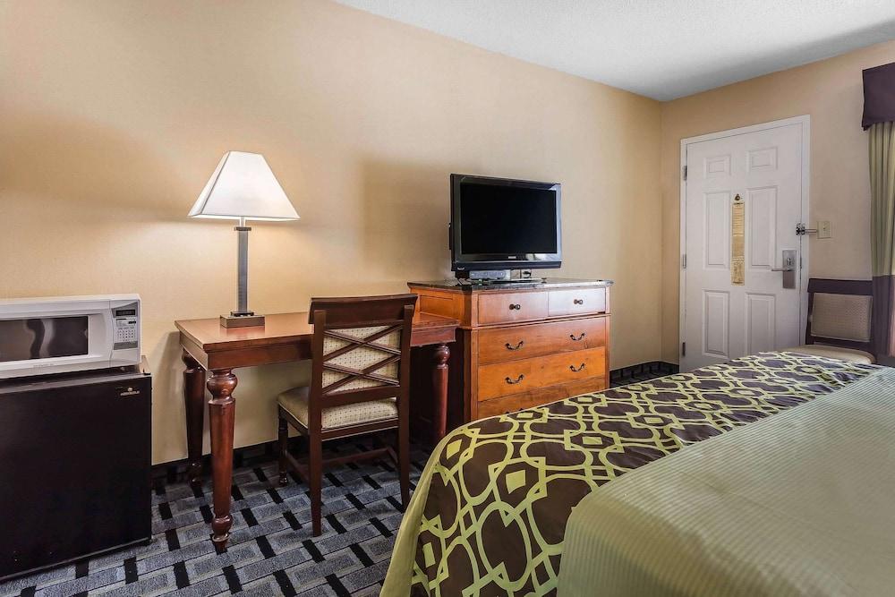 Rodeway Inn Augusta South photo 17