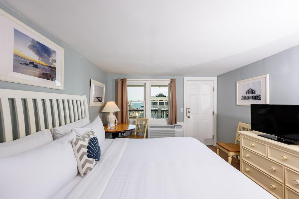 MV Surfside Hotel photo 86