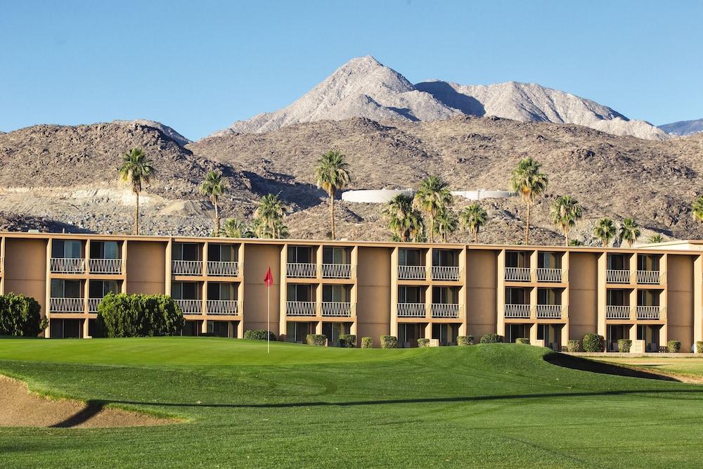 WorldMark Palm Springs - Plaza Resort and Spa photo 1