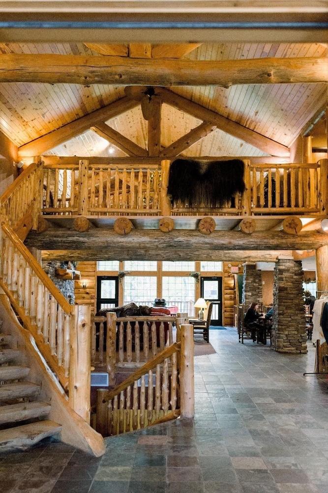 Whitefish Lodge and Suites photo 12