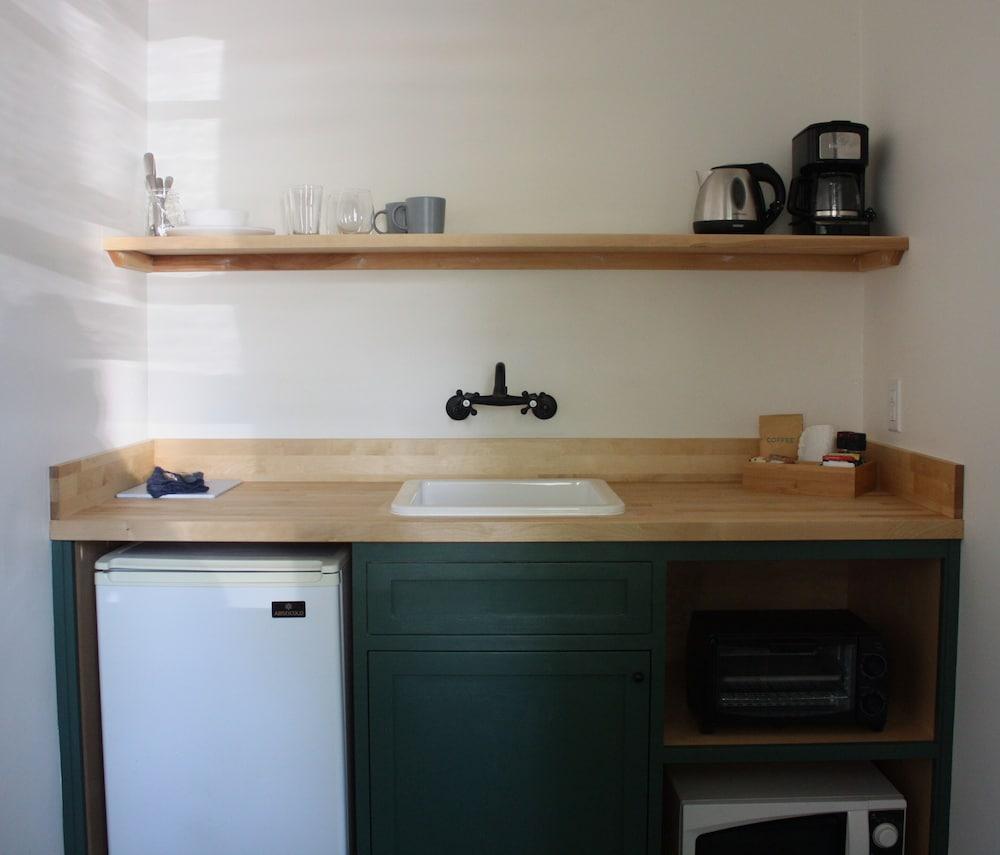 Piety Hill Cottages photo 20