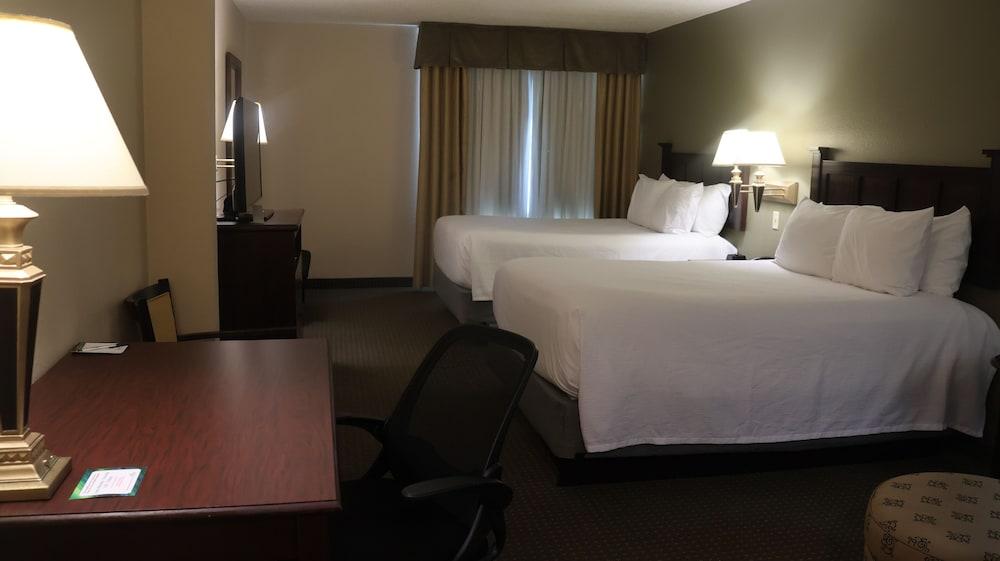 Wingate By Wyndham Peoria photo 3