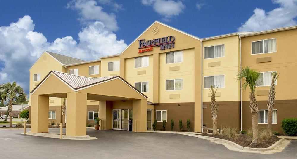 Rodeway Inn photo 1