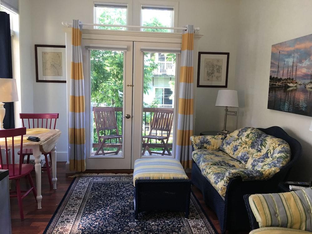Camden Riverhouse Hotel photo 42