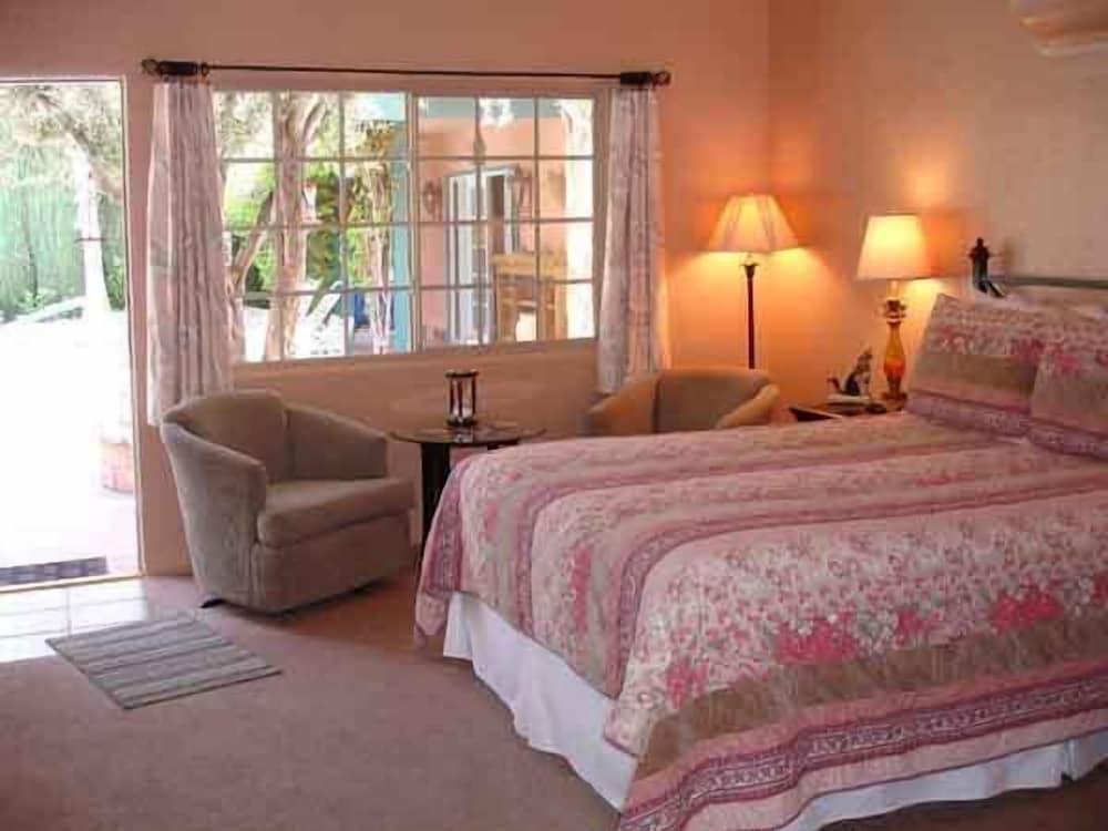 Coyote Inn photo 15
