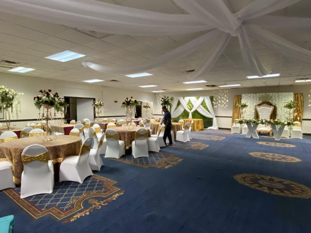 Days Inn by Wyndham Dothan photo 14