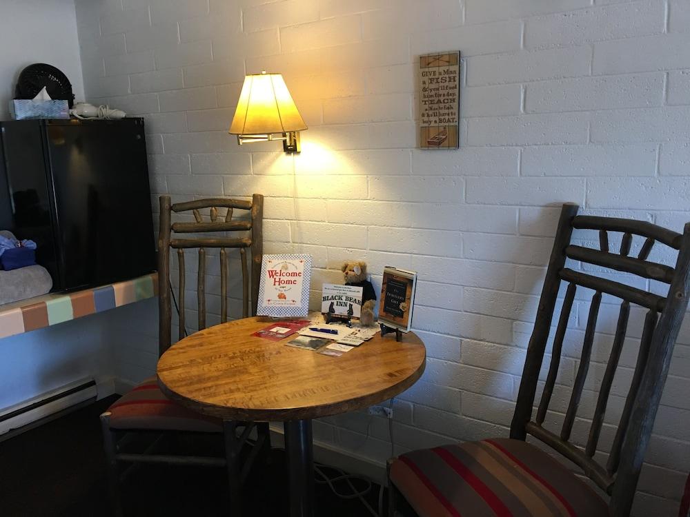 Black Bear Inn photo 84