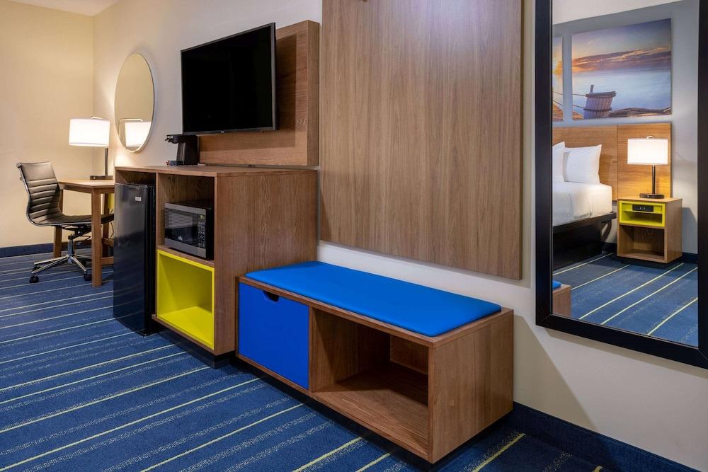Days Inn by Wyndham Grayson photo 30