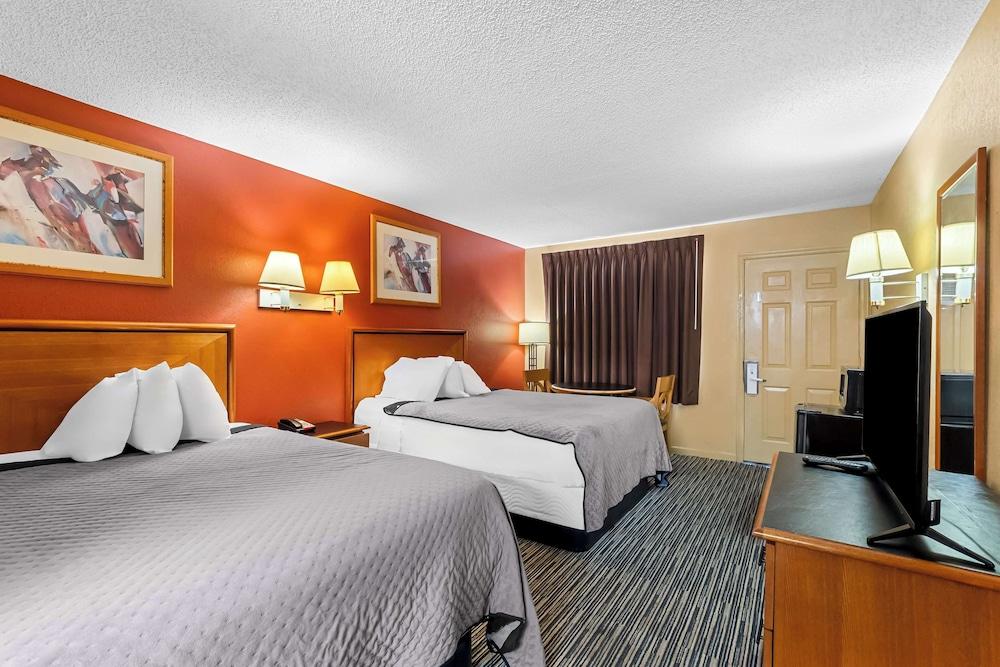 Americas Best Value Inn Athens, TN photo 8