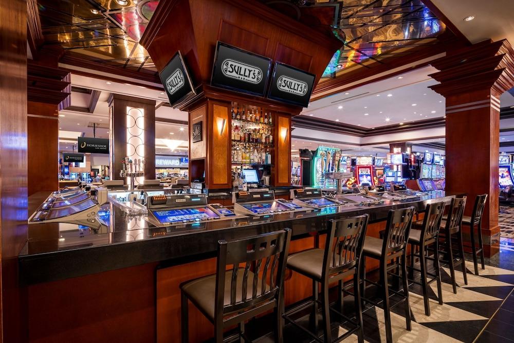 Horseshoe Las Vegas photo 56