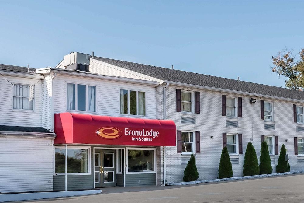 Econo Lodge Reading Airport — hotel in Reading