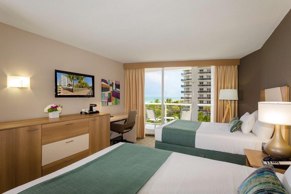 Best Western Plus Atlantic Beach Resort photo 24