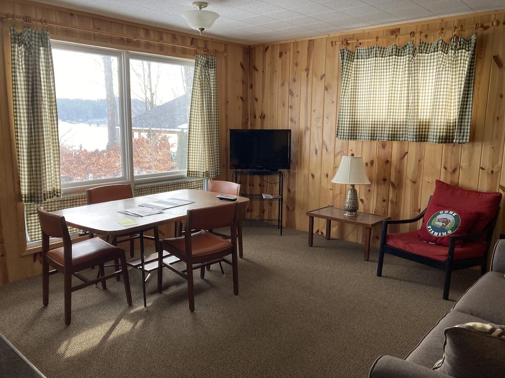 Dixon Lake Resort photo 7