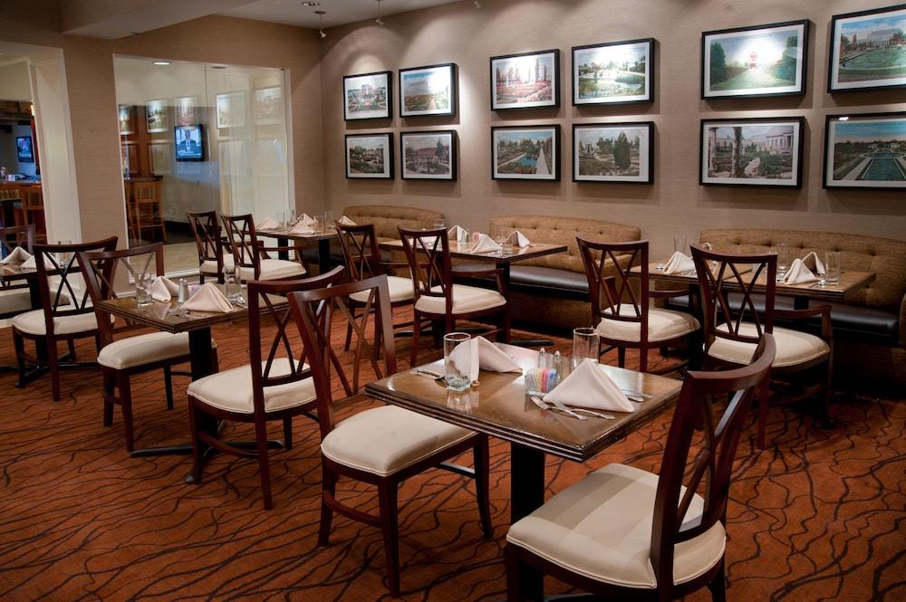 Sheraton Westport Chalet Hotel St. Louis photo 53