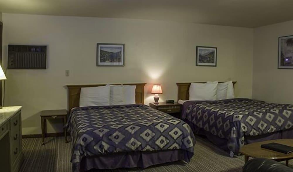Silver Spruce Resort photo 17