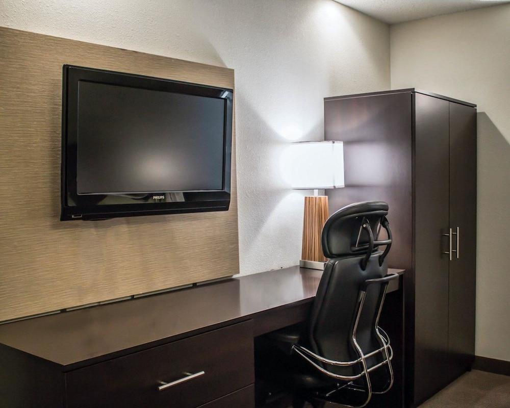 Sleep Inn Summersville - New River Gorge Area photo 13