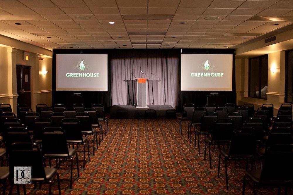 Garden Hotel and Conference Center photo 19