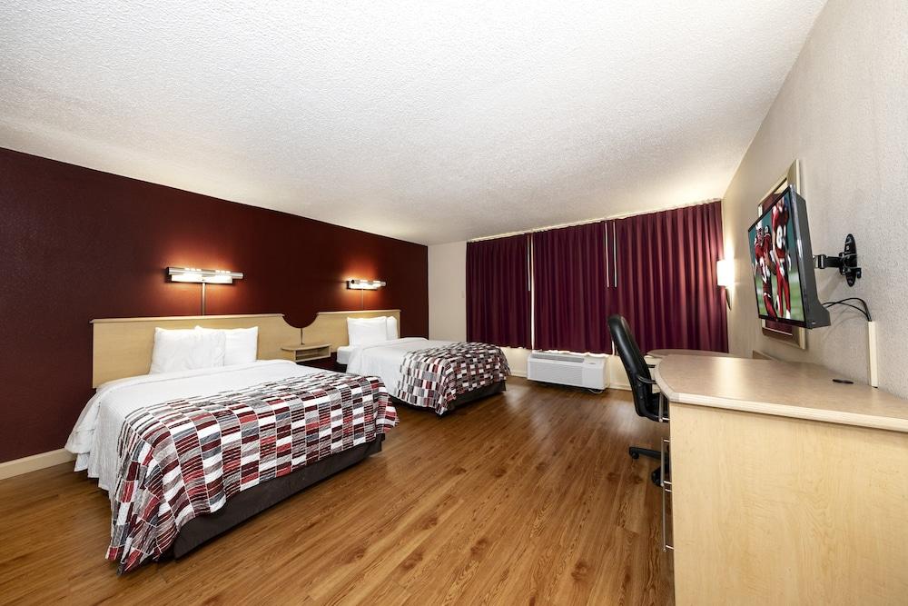 Quality Inn & Suites photo 6