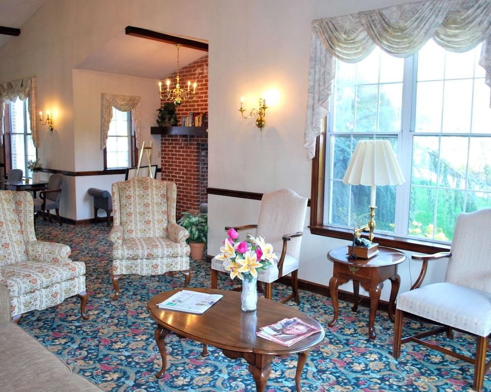 Rodeway Inn & Suites Myerstown - Lebanon photo 2