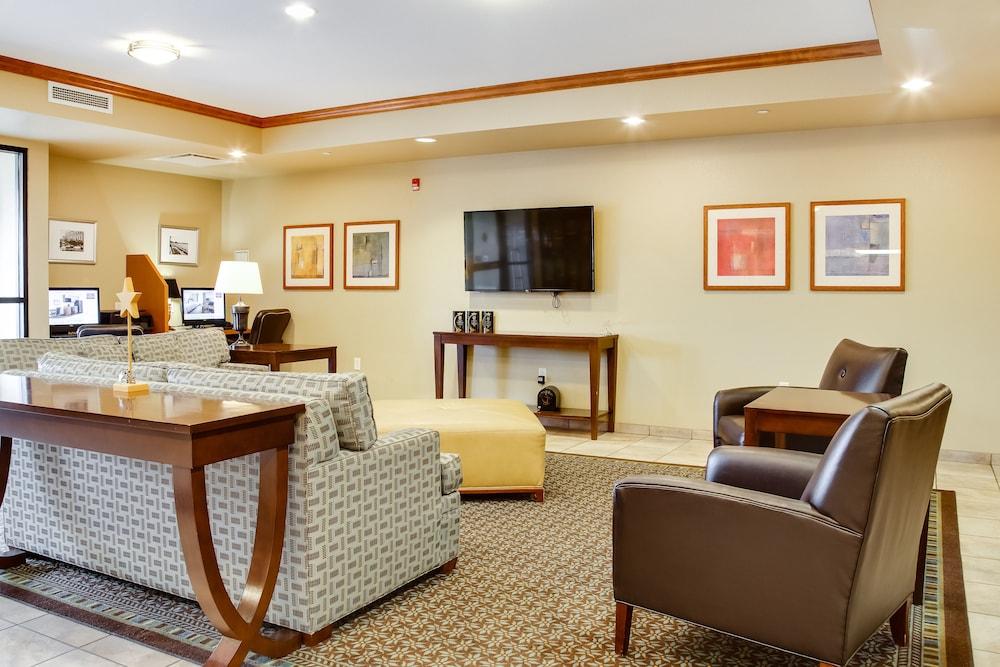 Candlewood Suites La Crosse N by IHG photo 14