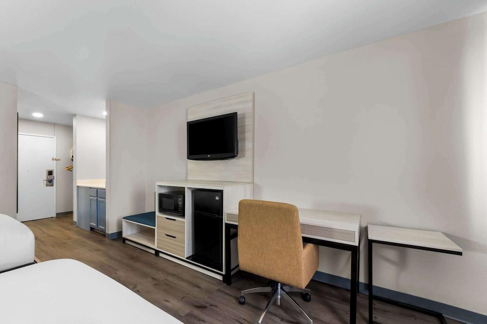 Park Inn by Radisson photo 28