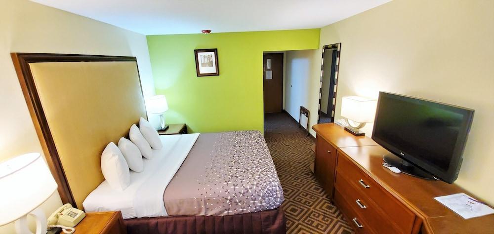 Travel Inn & Suites - Sikeston/Miner (i-55 Exit-67) photo 30