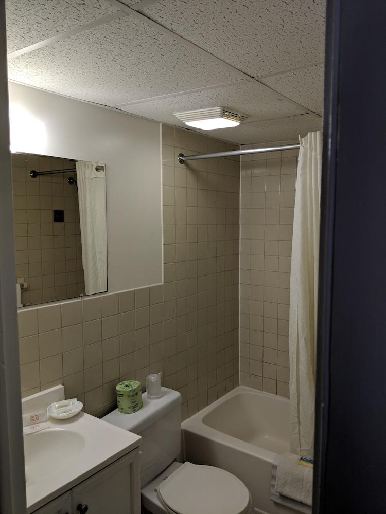 Crystal Sands Motel photo 7