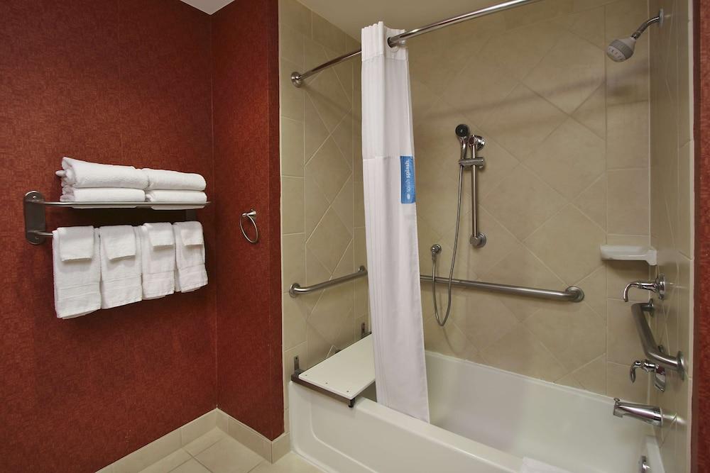 Hampton Inn & Suites Conroe - I-45 North photo 29