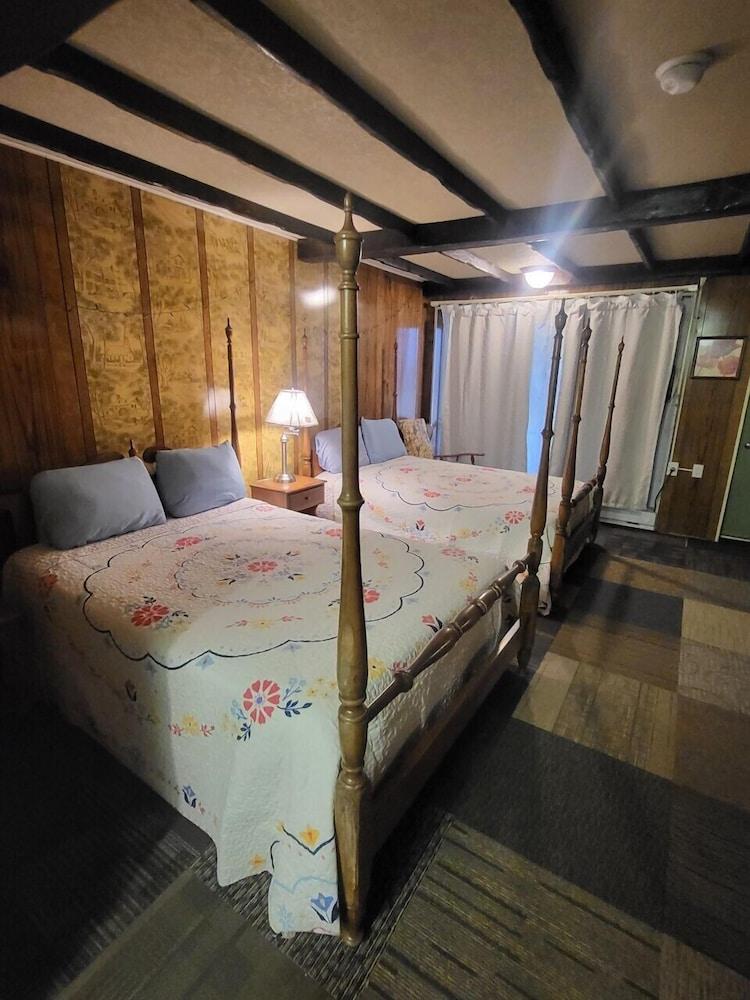 Pocono Mountains Hotel and Spa photo 29