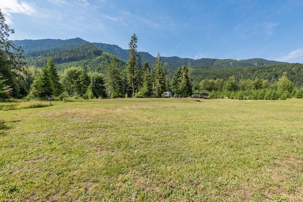 Emerald Valley Inn photo 62