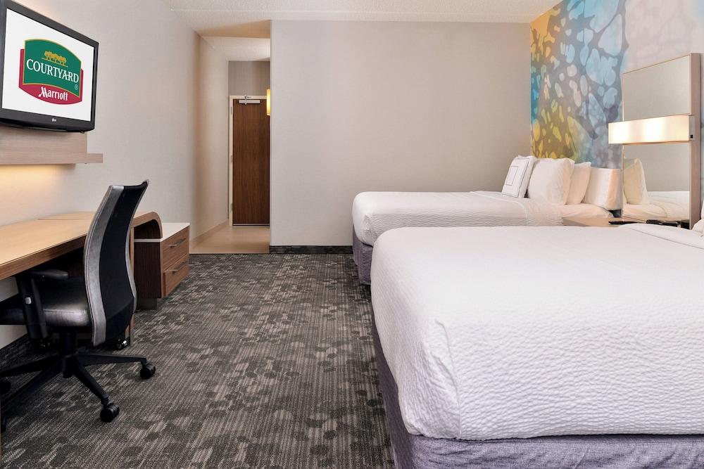 Courtyard by Marriott Dallas Northwest photo 22