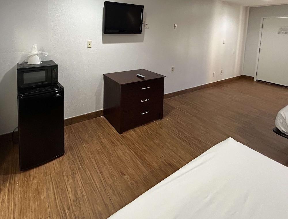 Motel 6 Denham Springs, LA photo 9