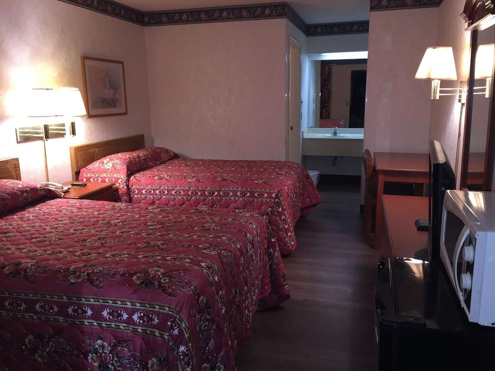 Ingleside Motel photo 11