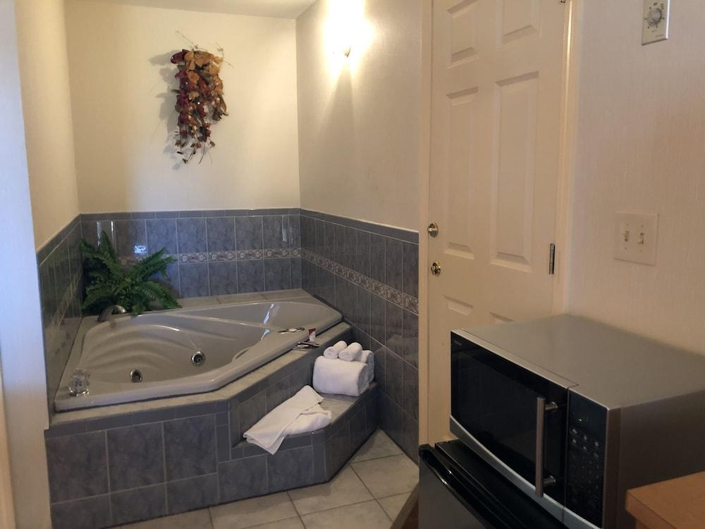 Wilbraham Inn photo 12