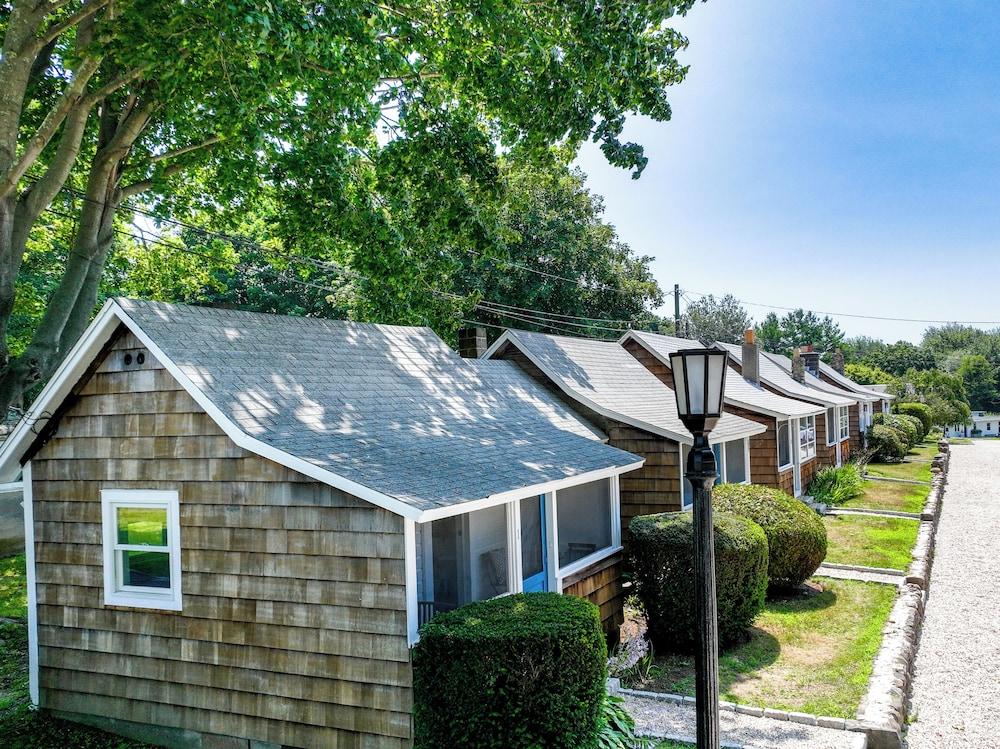 Marina Bay Cottages photo 75