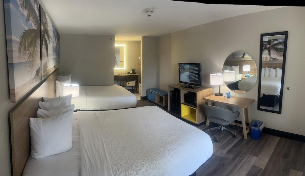 Days Inn by Wyndham Port Charlotte/Punta Gorda photo 64